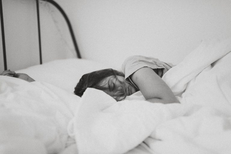 Read more about the article The Four Stages of Sleep